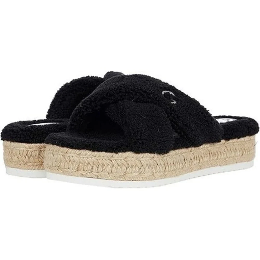 GBG Los Angeles Daphne Sandals Women's Black Faux Fur Slip On Slide JOBB2000